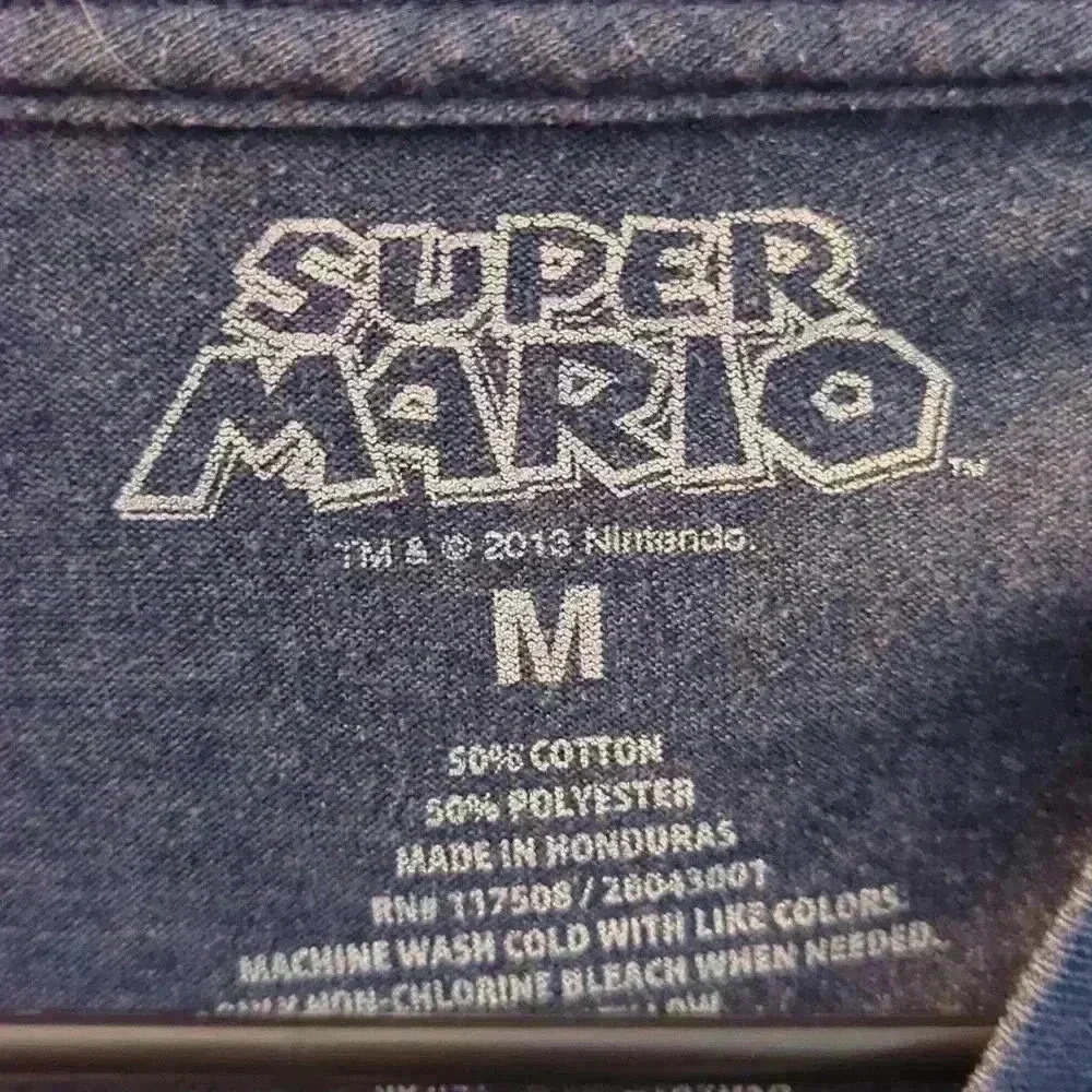 super Mario T-shirt, gray, size medium - Picture 3 of 6